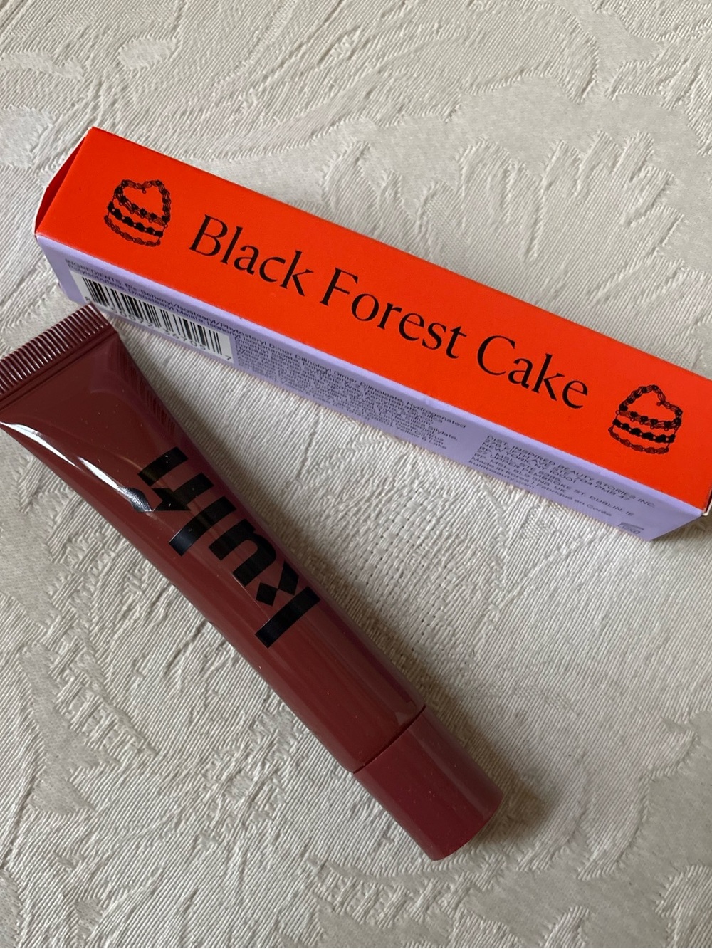 Kulfi Lip Snack Lipgloss Lip Balm in Black Forest Cake BNIB